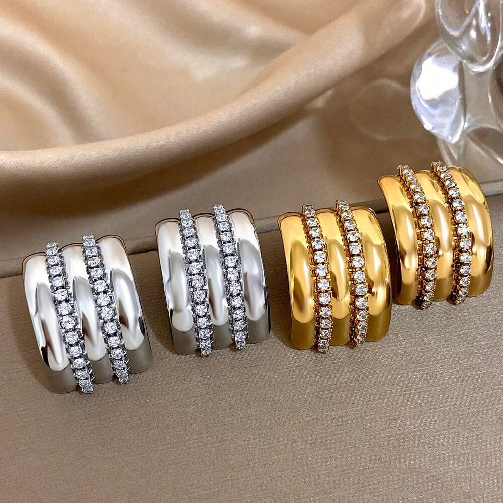 Silver or Gold Elegant Women's Hypoallergenic Rhinestone Earrings